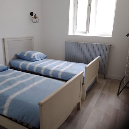 Le Cocon De Mila Apartment Uzer  Exterior photo